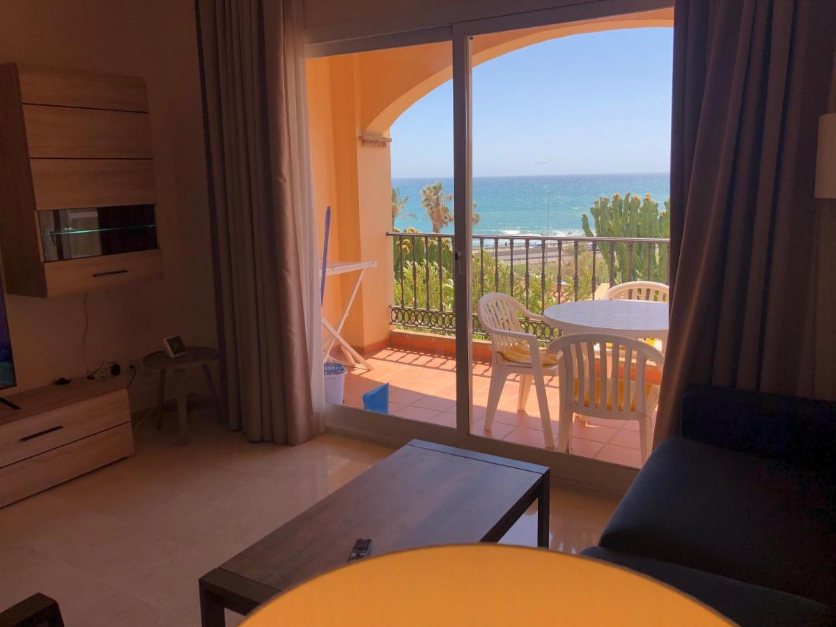 Fantastico Apartamento Con Vistas Al Mar Zona Club La Costa Castillo Фуeнхирола Екстериор снимка