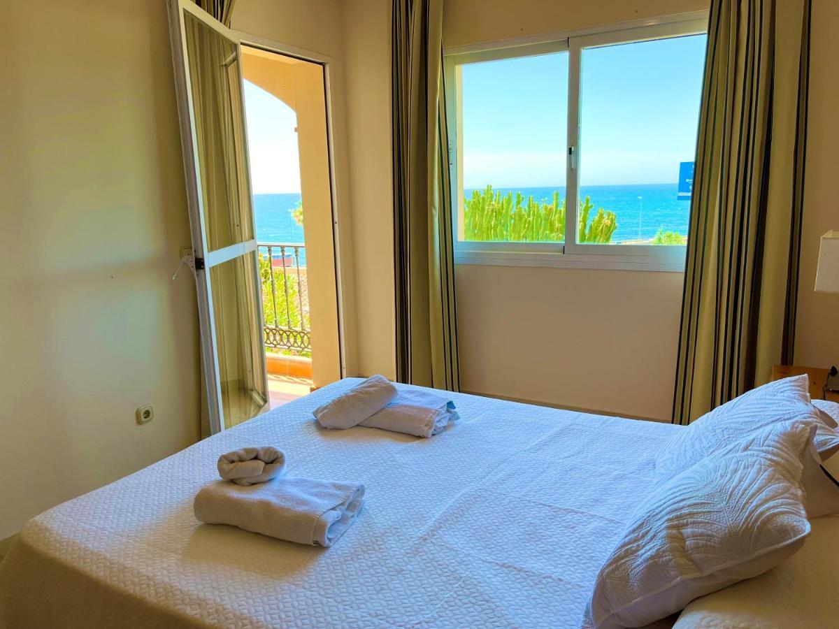 Fantastico Apartamento Con Vistas Al Mar Zona Club La Costa Castillo Фуeнхирола Екстериор снимка