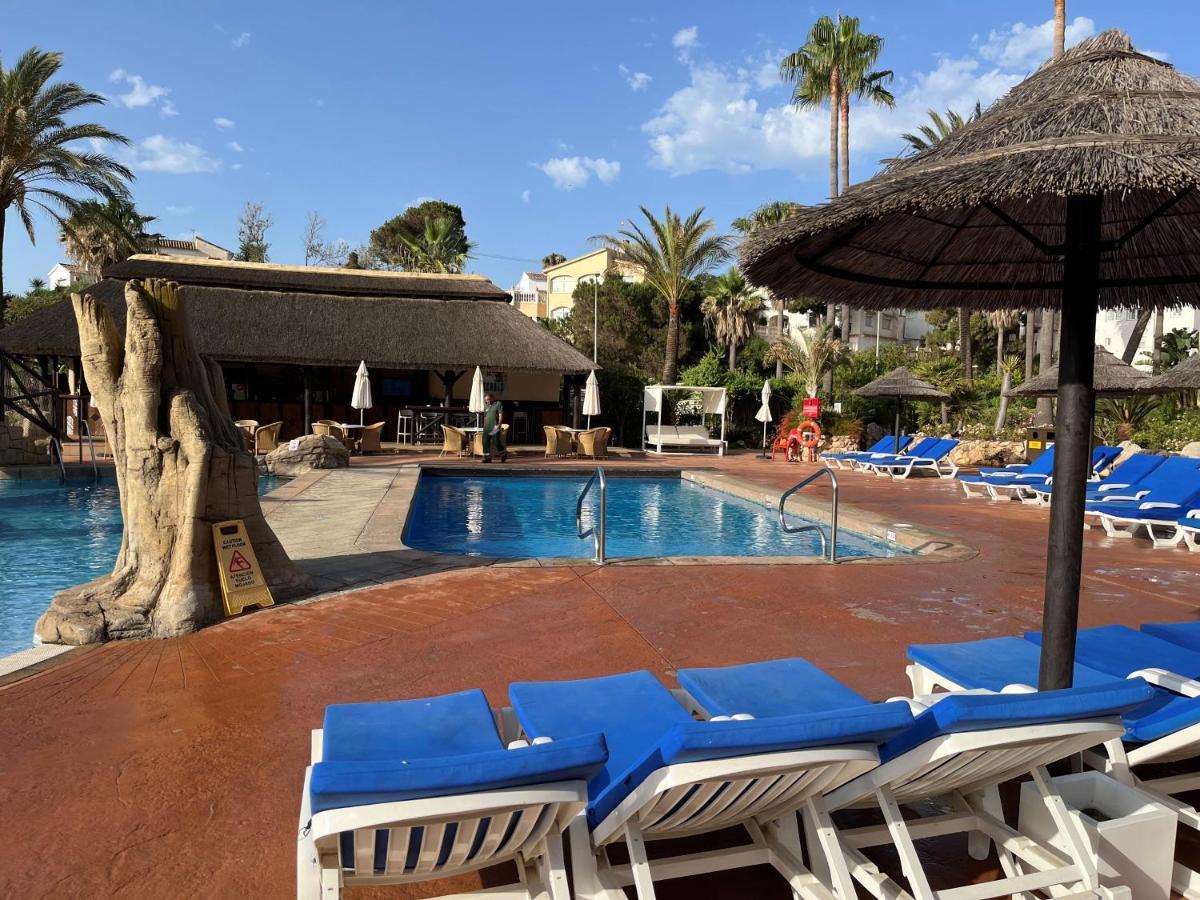 Fantastico Apartamento Con Vistas Al Mar Zona Club La Costa Castillo Фуeнхирола Екстериор снимка