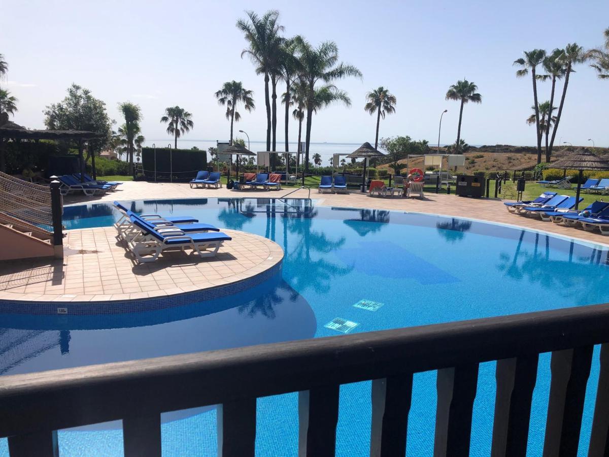 Fantastico Apartamento Con Vistas Al Mar Zona Club La Costa Castillo Фуeнхирола Екстериор снимка